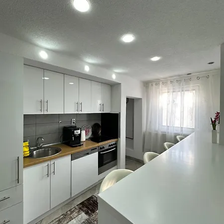 New Luxury In Center * Sarajevo